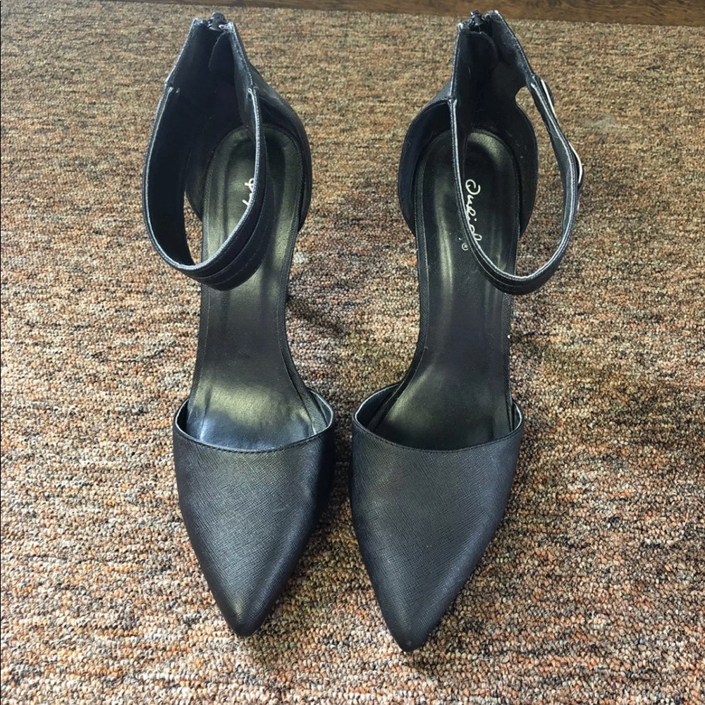 Black ankle strap high heel pumps